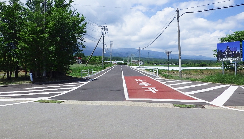 県単河川改修工事（南牧村 杣添橋上流）